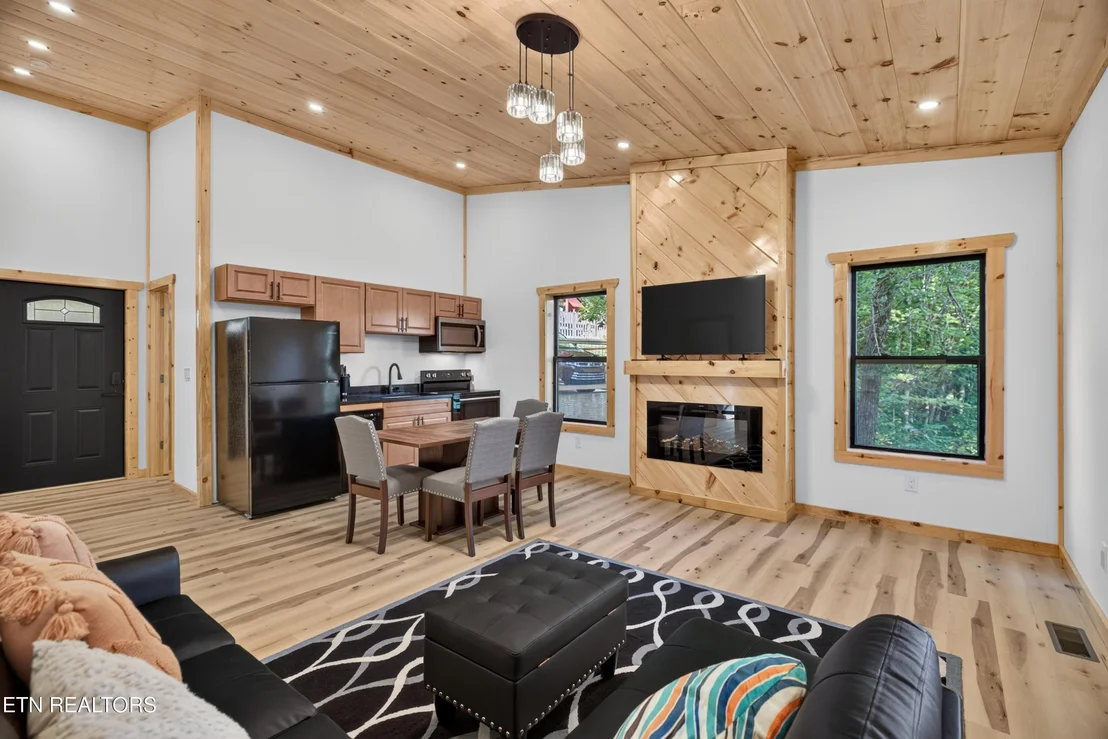 Photo of 741 Ski View Lane