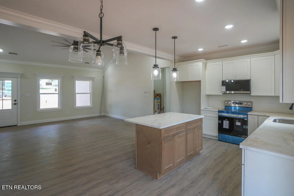 Photo of 5141 Gregory Rd