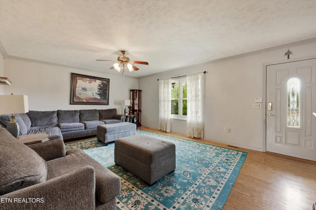 Photo of 354 Apple Valley Rd