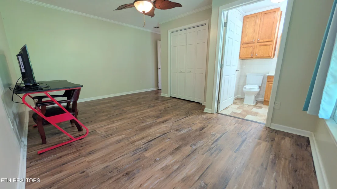 Photo of 821 Commanche Drive
