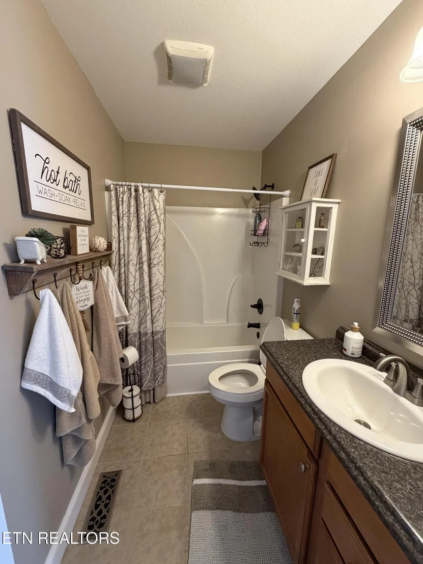 Photo of 2566 Howerton Drive