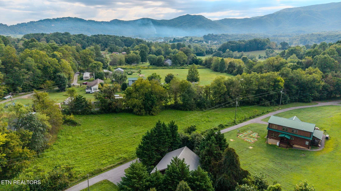 Photo of 3022 Hatcher Mtn Rd