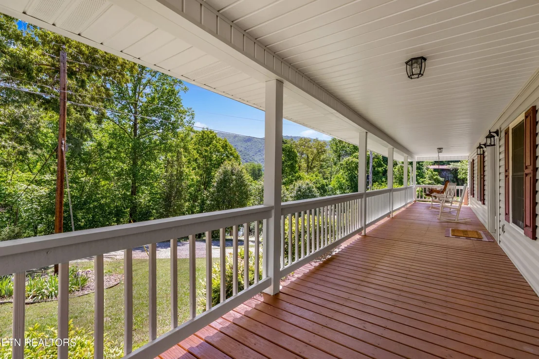 Photo of 2433 Green Rd