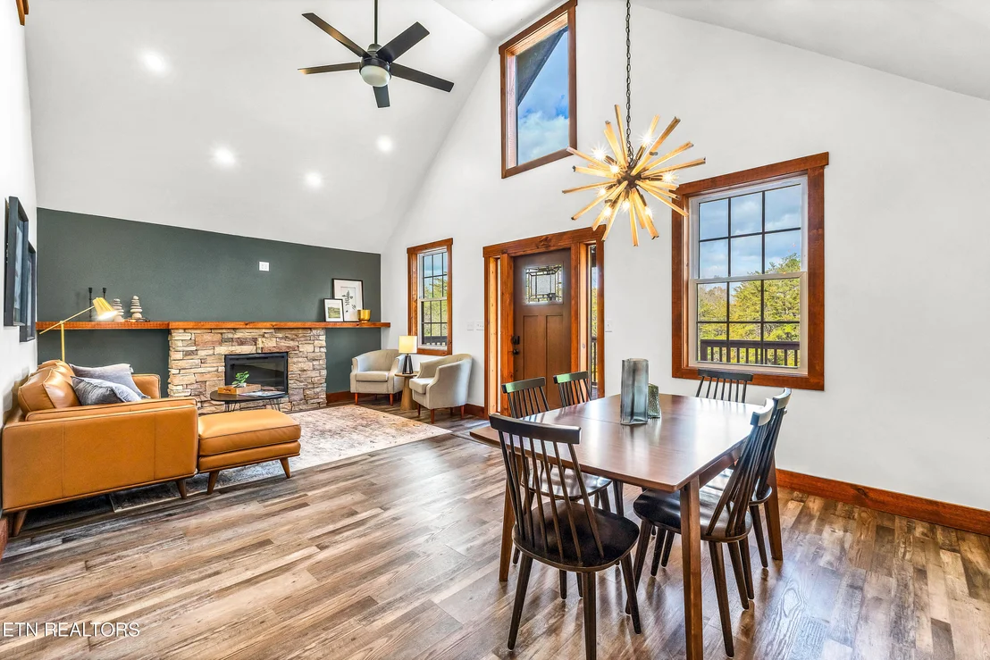 Photo of 133 Westwing Cave Rd