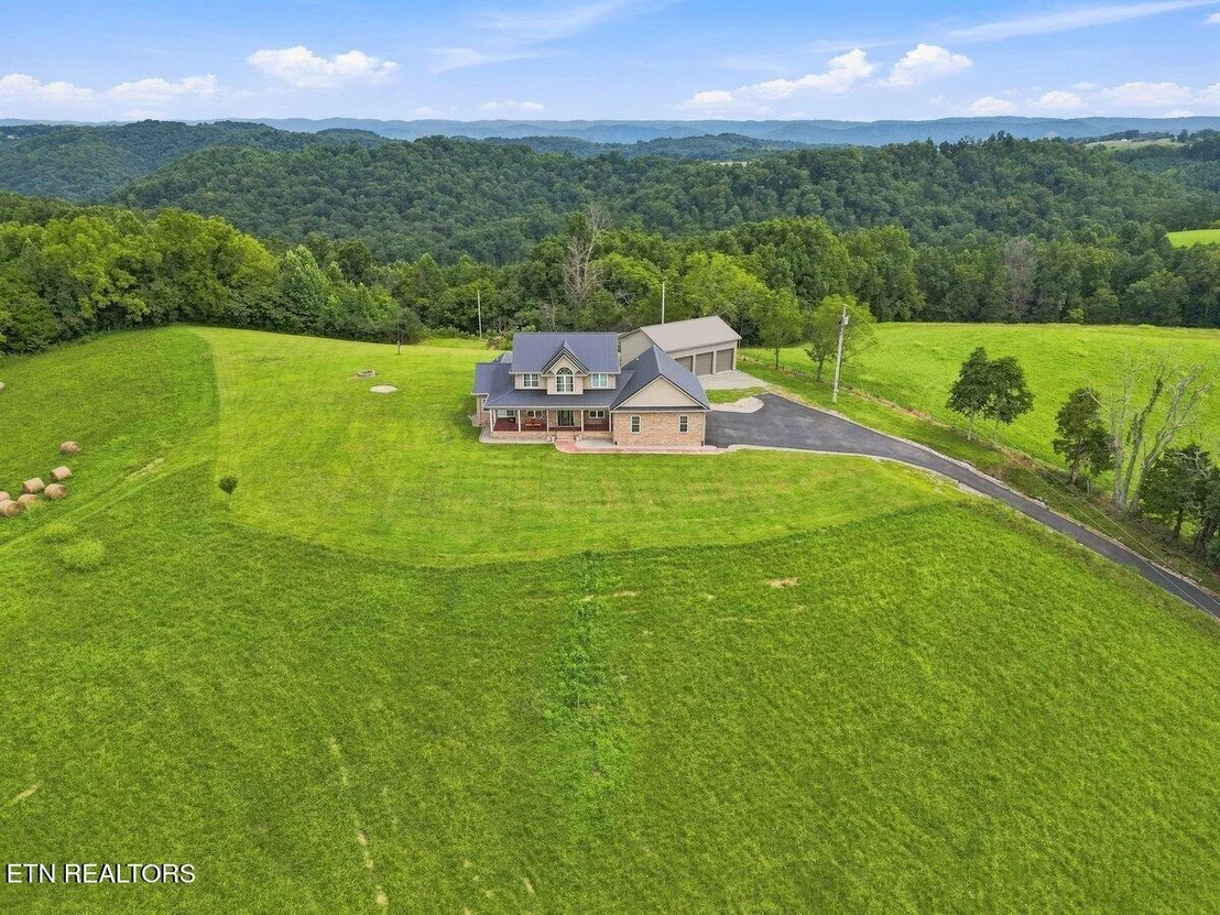 Photo of 317 Oak Grove Rd