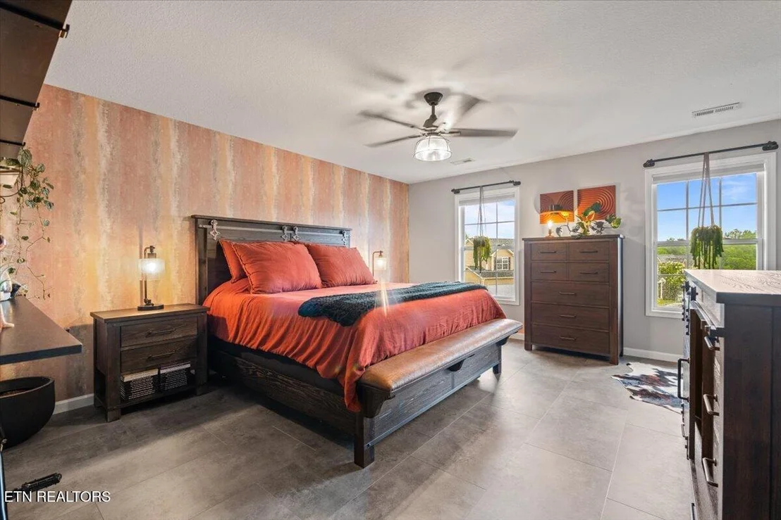 Photo of 6101 Starflower Lane