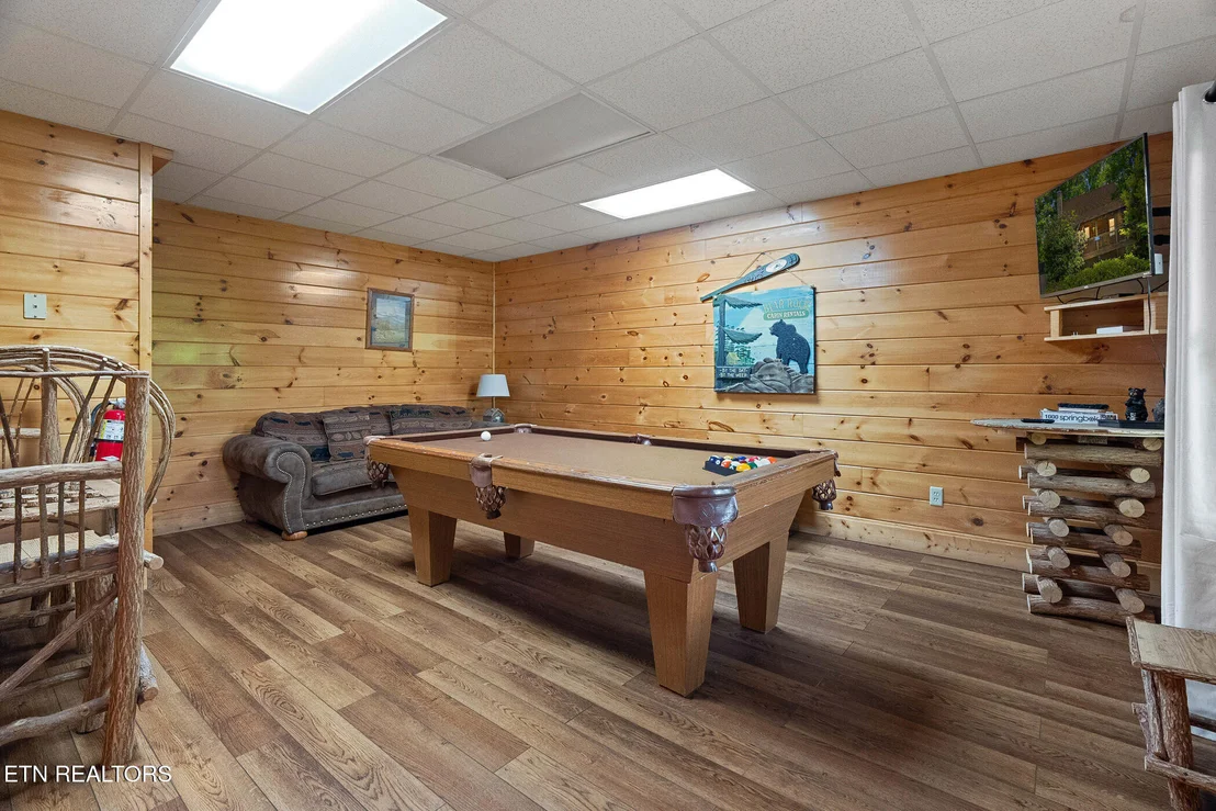 Photo of 746 Nighthawk Way