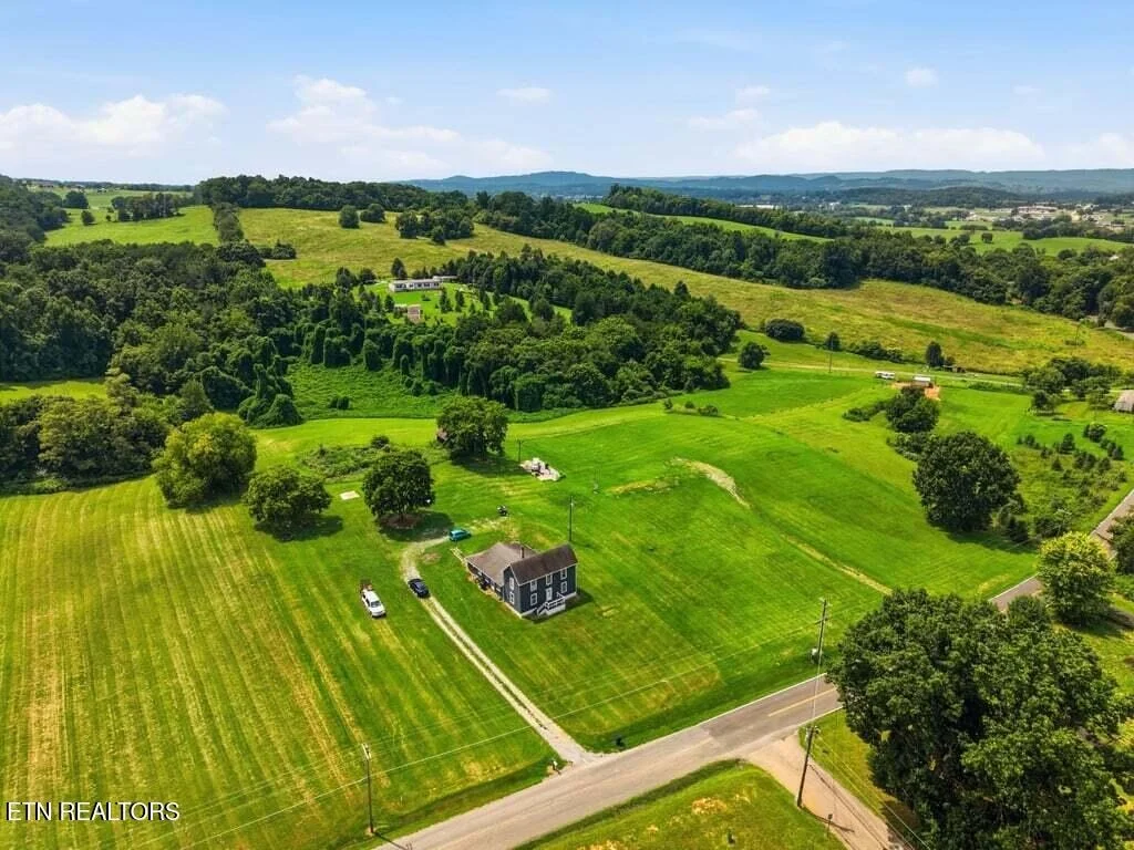 Photo of 990 Dover Rd