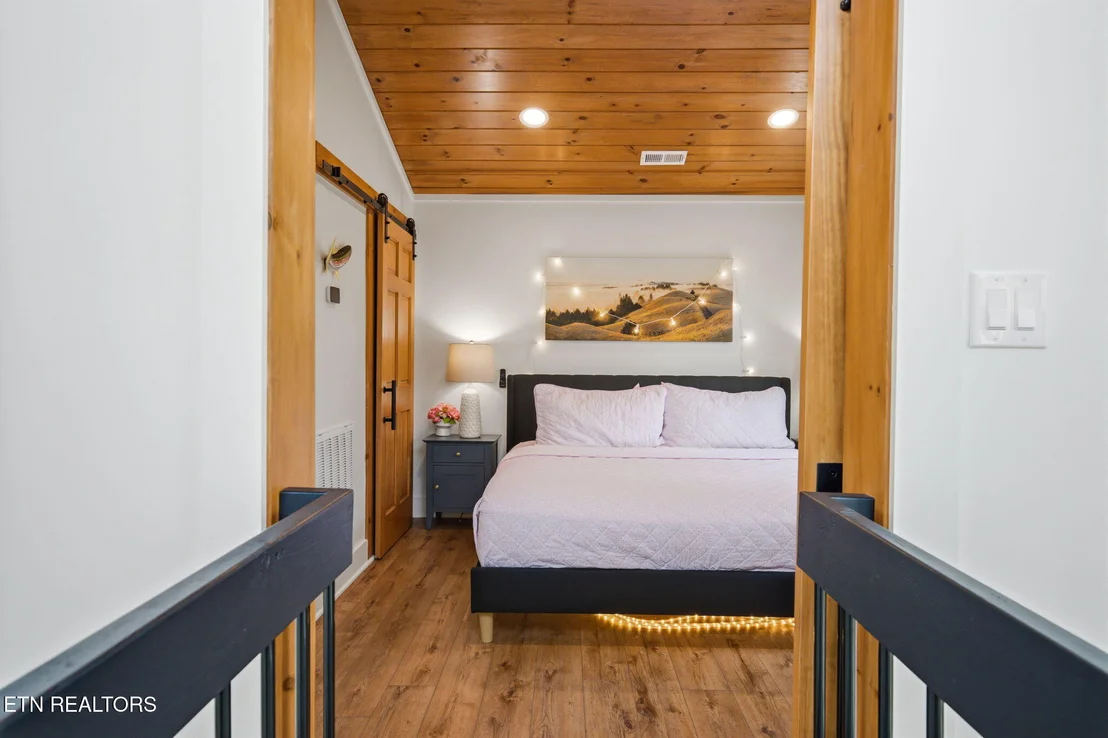 Photo of Unit UNIT4 at 2385 Forge Hideaway Loop