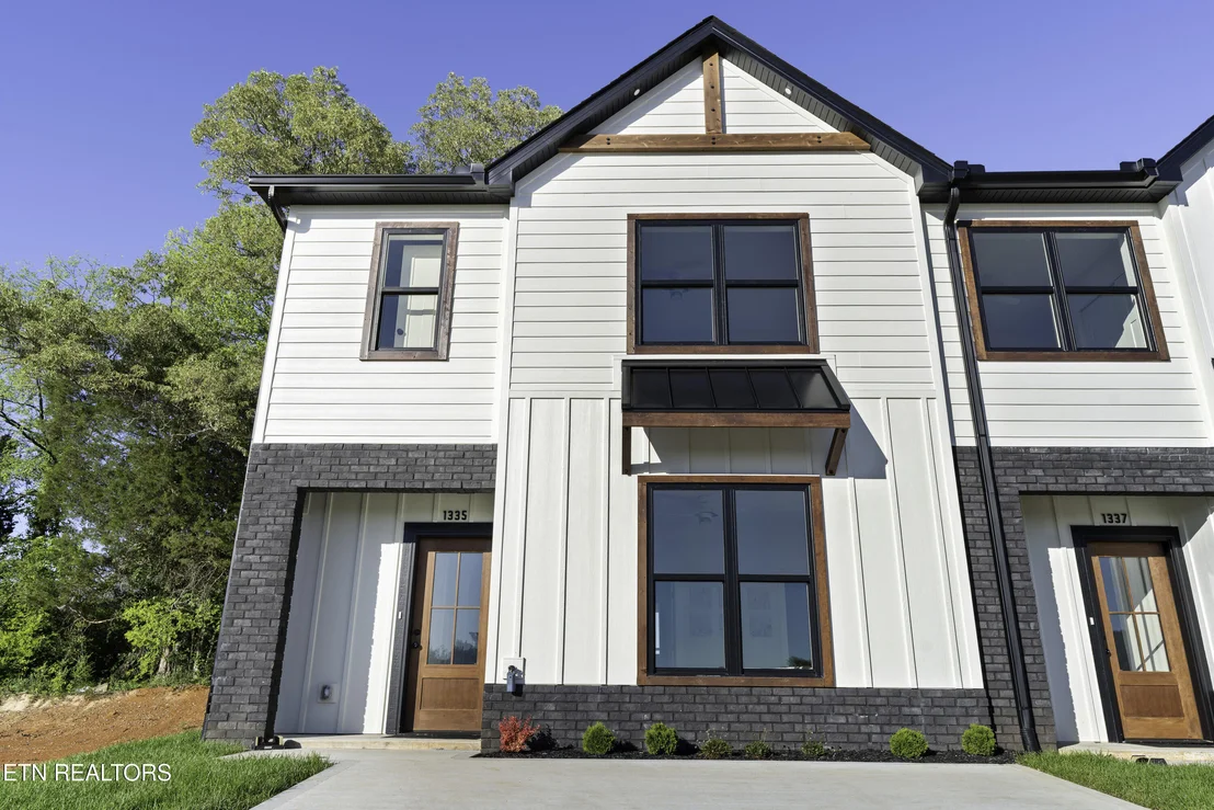 Photo of 1335 Grace Ridge Drive
