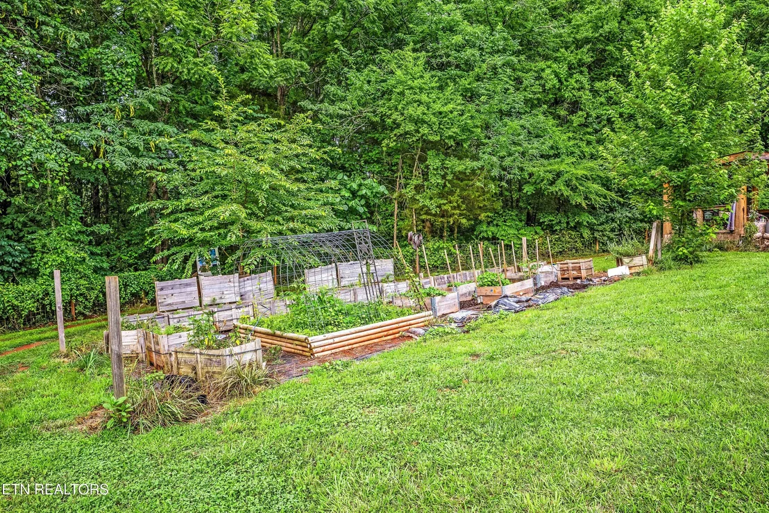 Photo of 516 Knob Rd