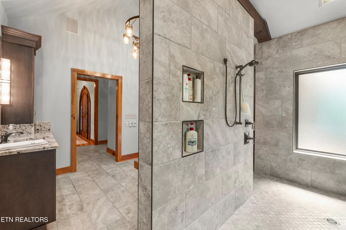Photo of 524 Laurel Rd