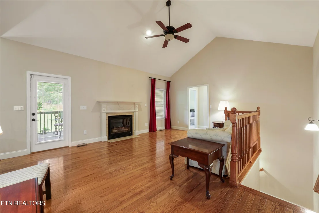 Photo of 1697 Davis Ferry Rd
