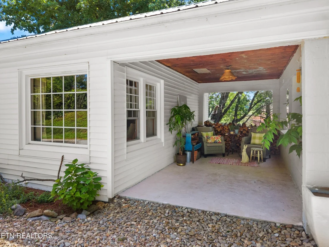 Photo of 218 Circle Drive
