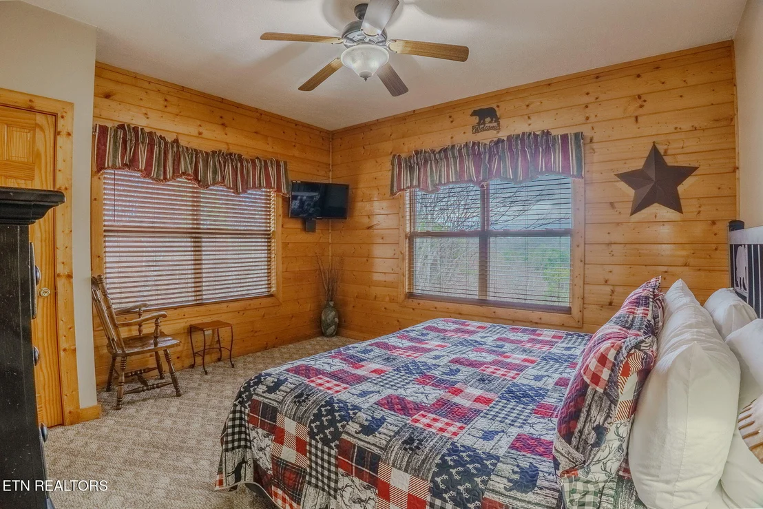 Photo of 4170 Chamberlain Lane