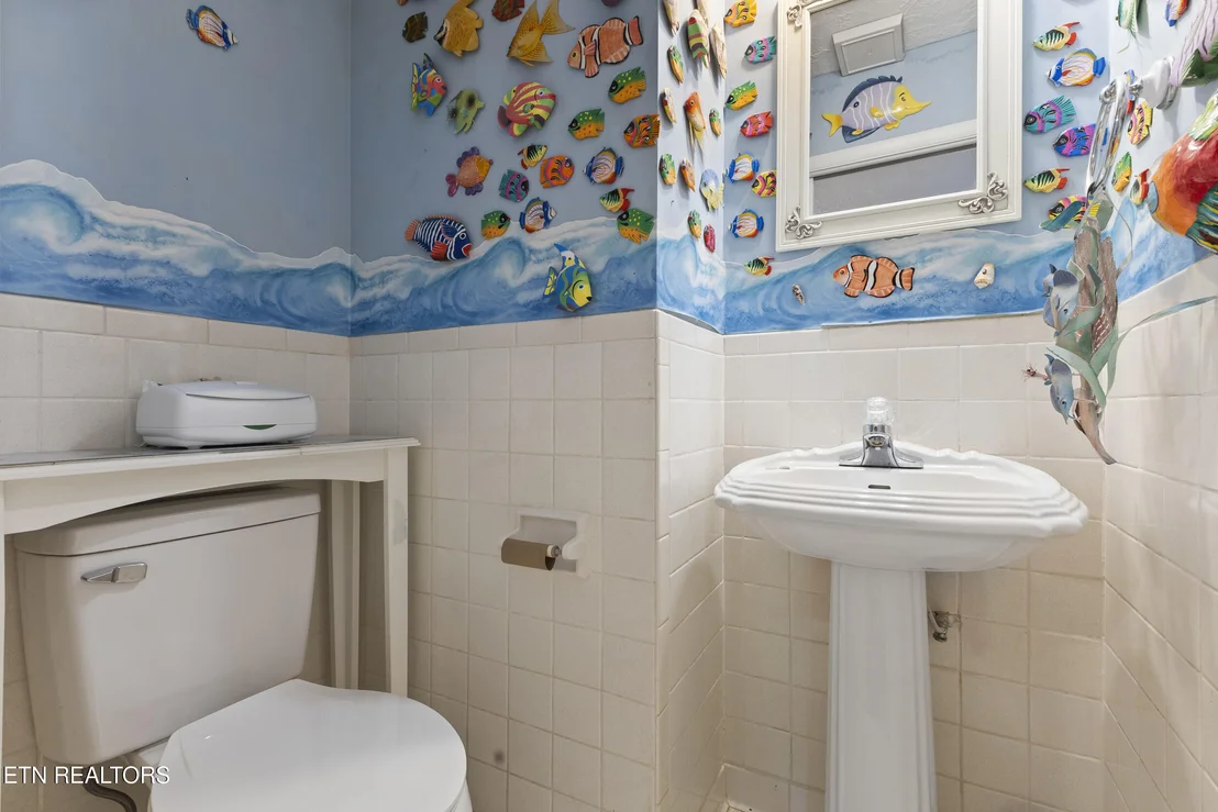 Photo of 2645 Mountain View Drive