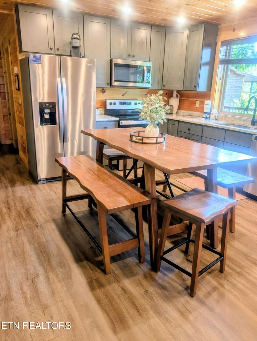 Photo of 2152 E View Drive