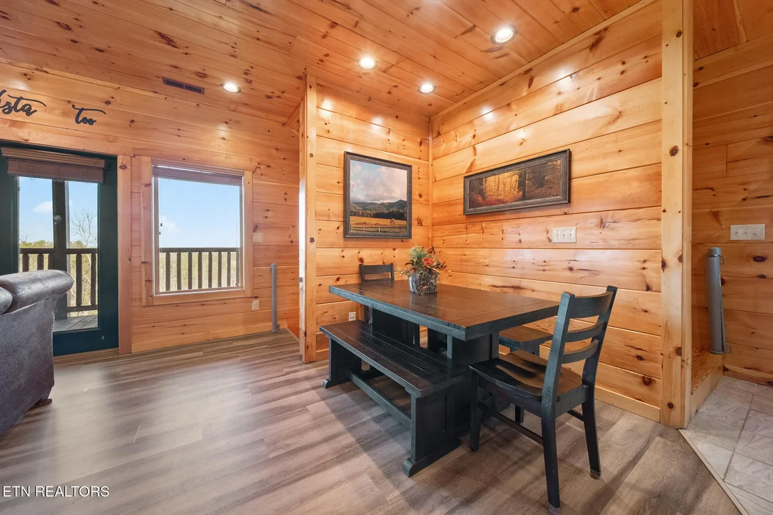 Photo of 1120 N Trail Drive