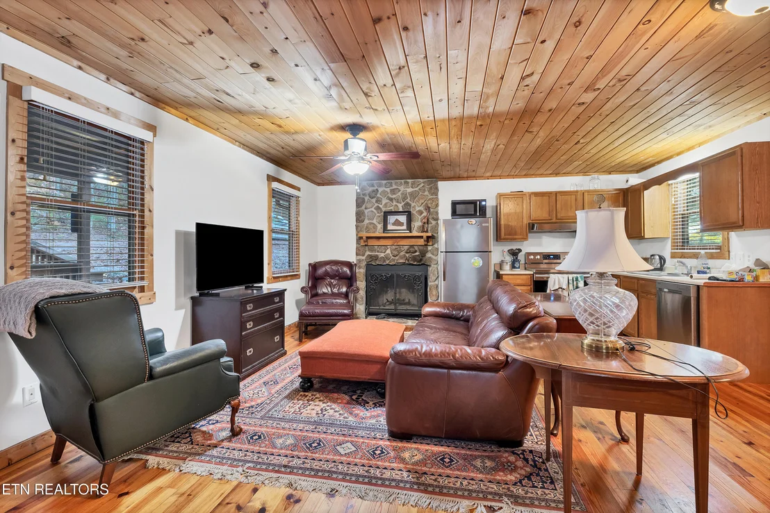 Photo of 832 Christy Lane