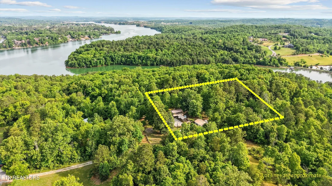 Photo of 2380 McKelvey Rd