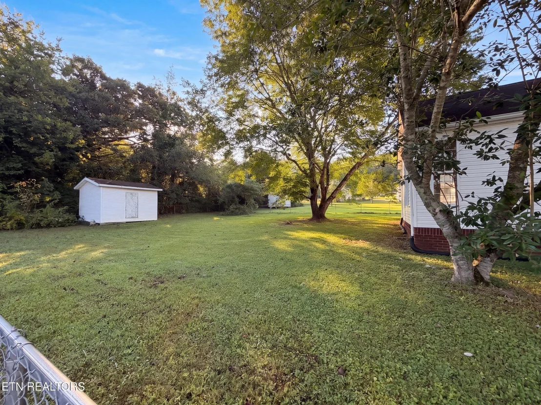 Photo of 141 Meadowview Lane