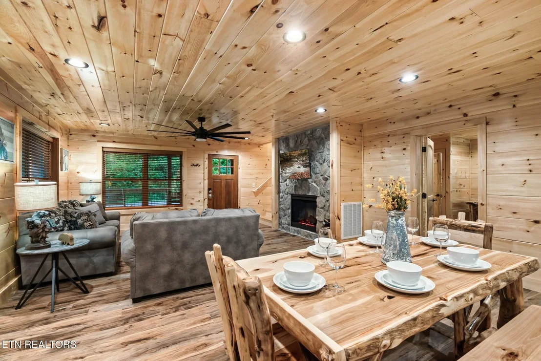 Photo of 3211 Old Mountain Rd