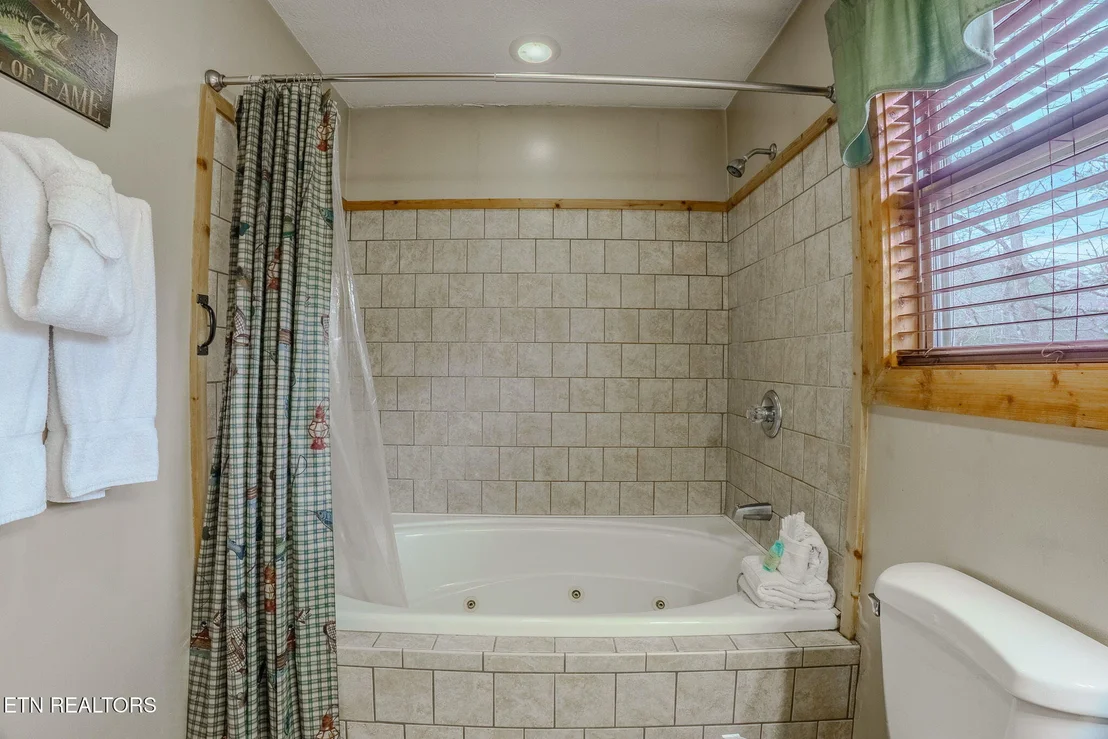 Photo of 4170 Chamberlain Lane