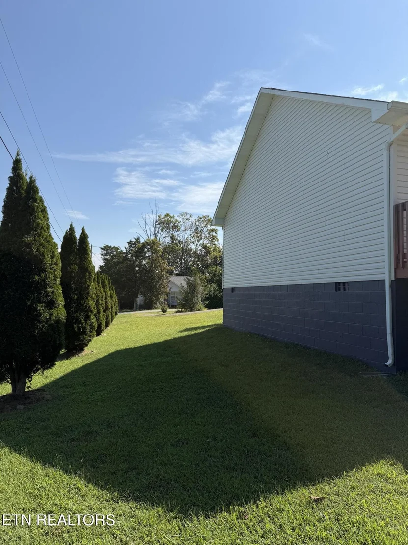 Photo of 202 Sandy Circle