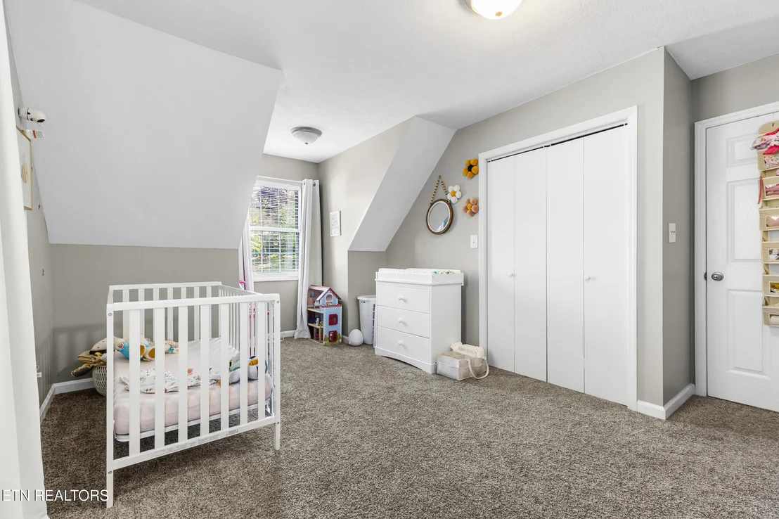 Photo of 1065 Briar Court