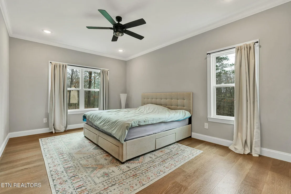 Photo of 110 NE Quail Run
