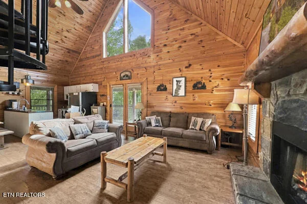 Photo of 2205 Eagle Feather Drive