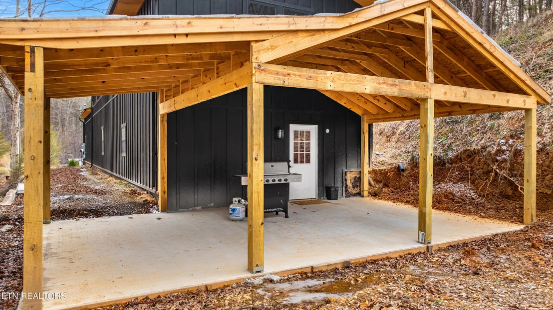 Photo of 2881 Caughron Mountain Rd
