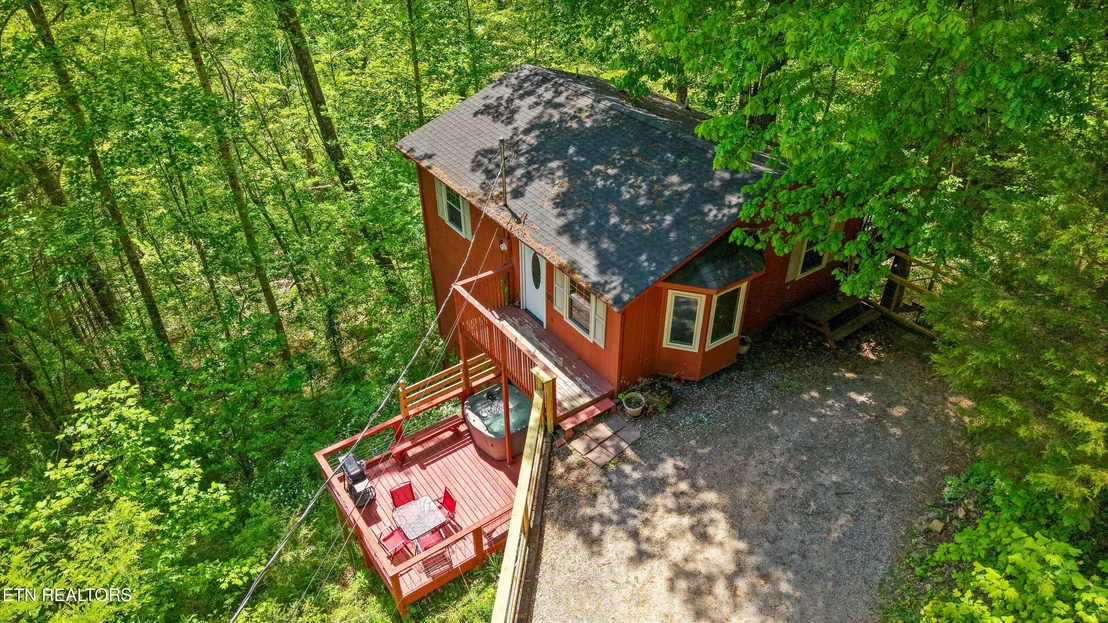 Photo of 375 Sugar Mountain Way