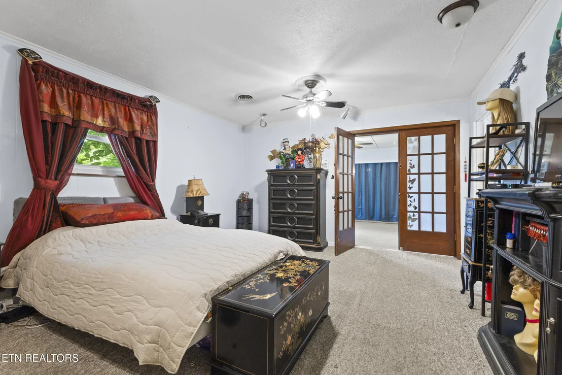 Photo of 2645 Mountain View Drive