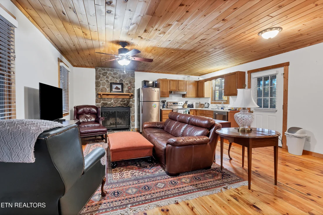 Photo of 832 Christy Lane
