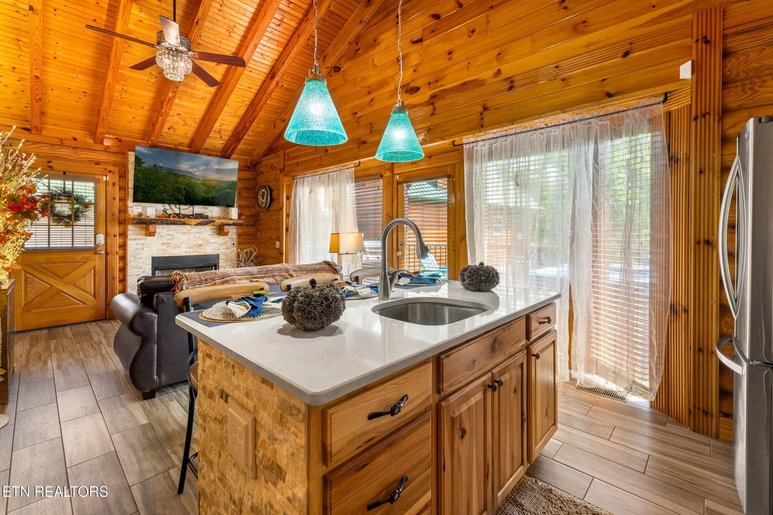 Photo of 2323 River Port Way