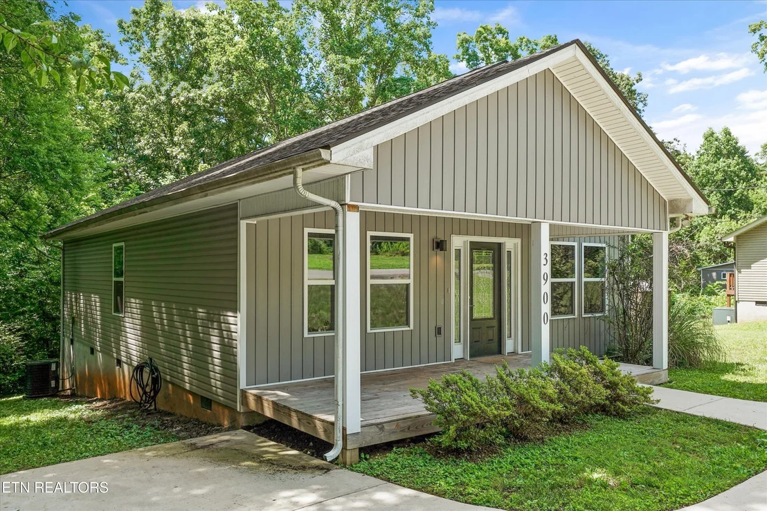Photo of 3900 Wayne Drive