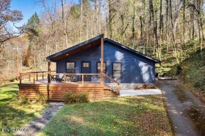 Photo of 3033 N Clear Fork Rd