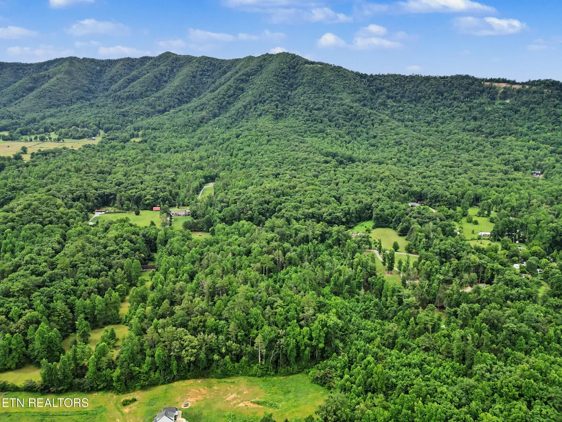 Photo of 1006 Dry Valley Rd