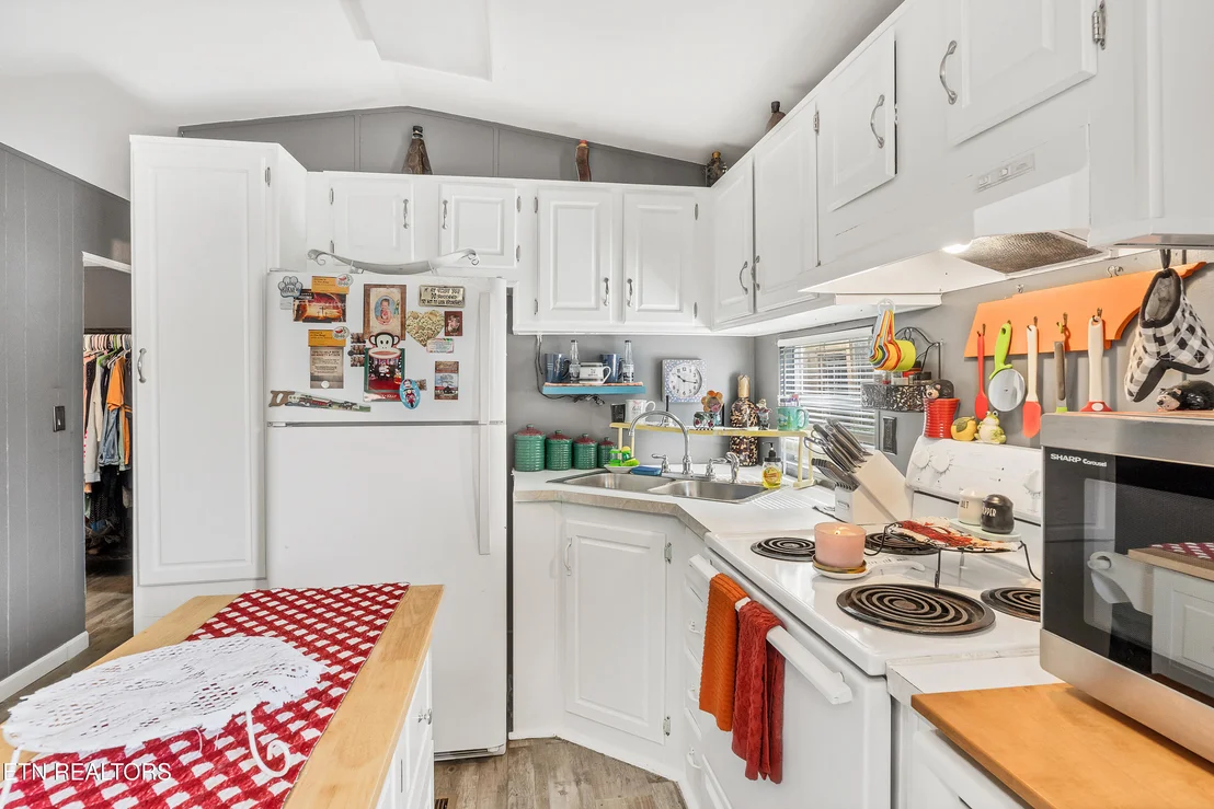 Photo of 419 Mountain Thrush Drive