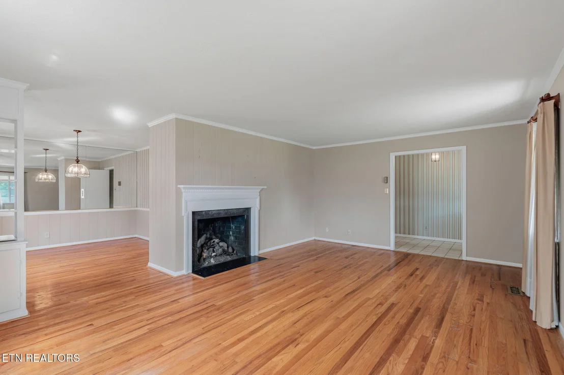 Photo of 220 Sutton Lane