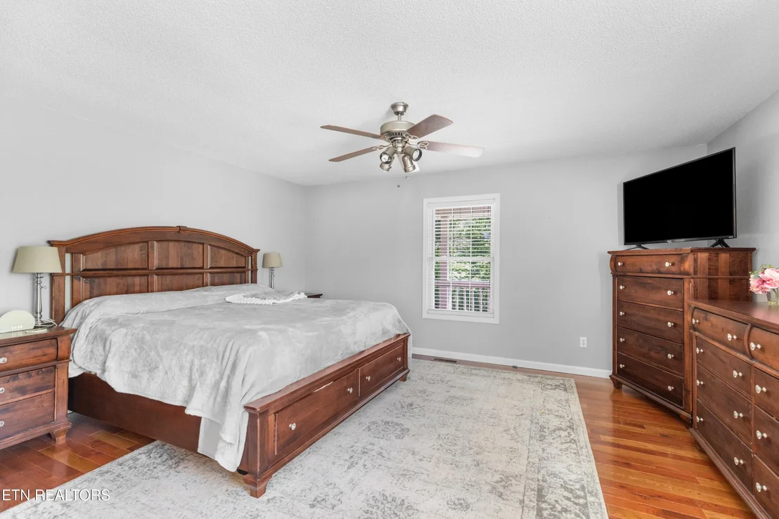 Photo of 2433 Green Rd