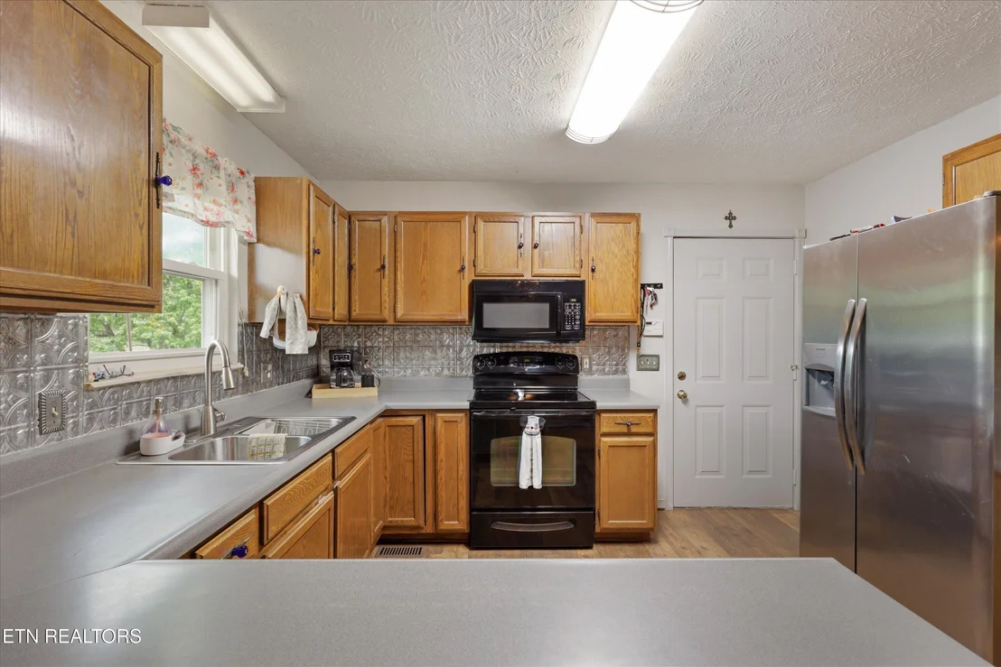 Photo of 354 Apple Valley Rd
