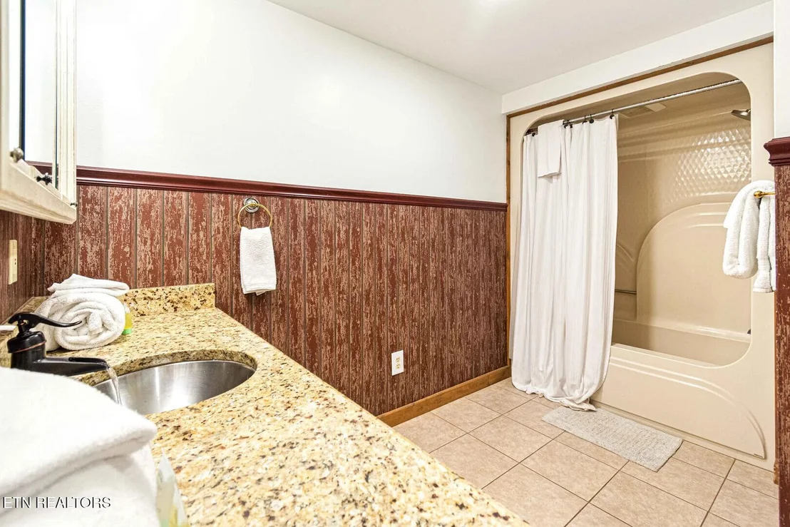 Photo of 1293 Laurel Lick Rd