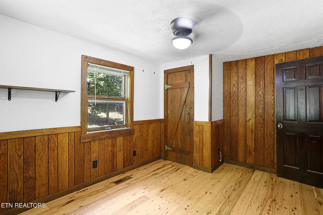 Photo of 160 Thomas Ed Roach Lane