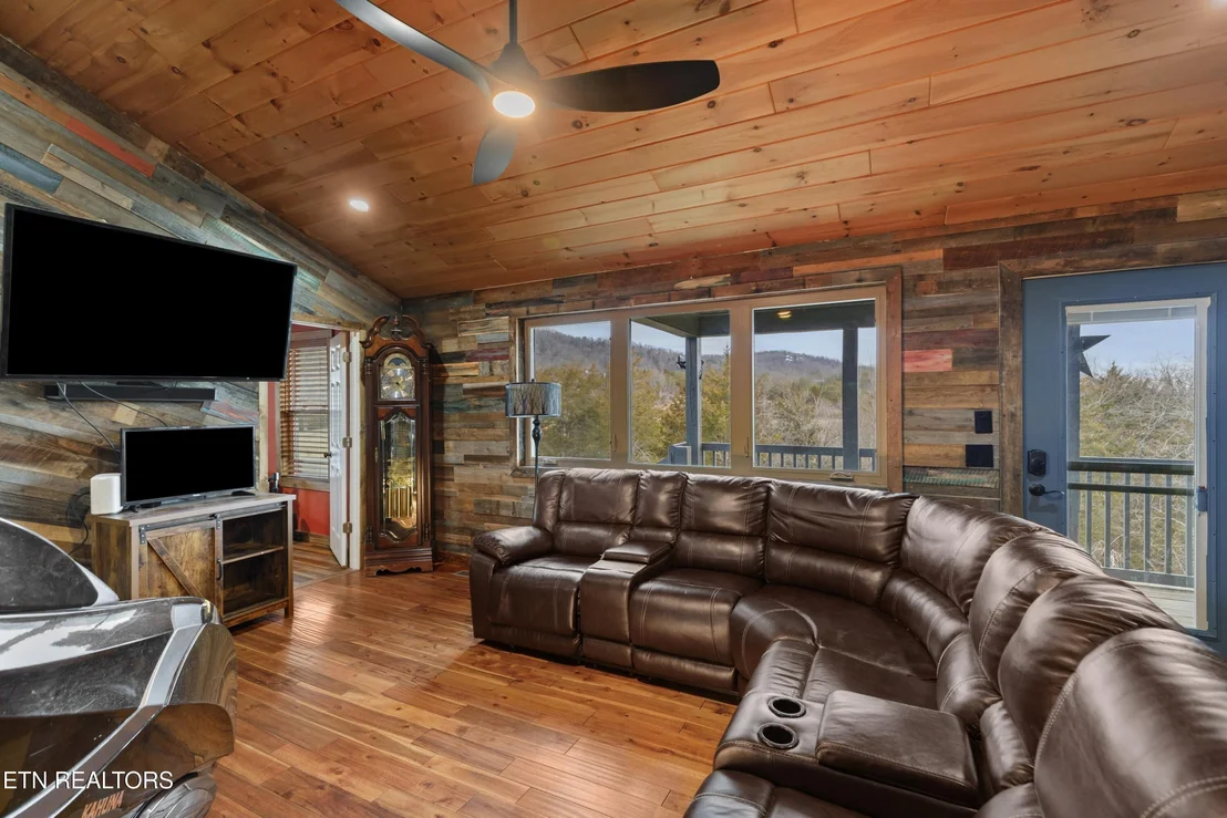 Photo of 1690 Goodman Loop