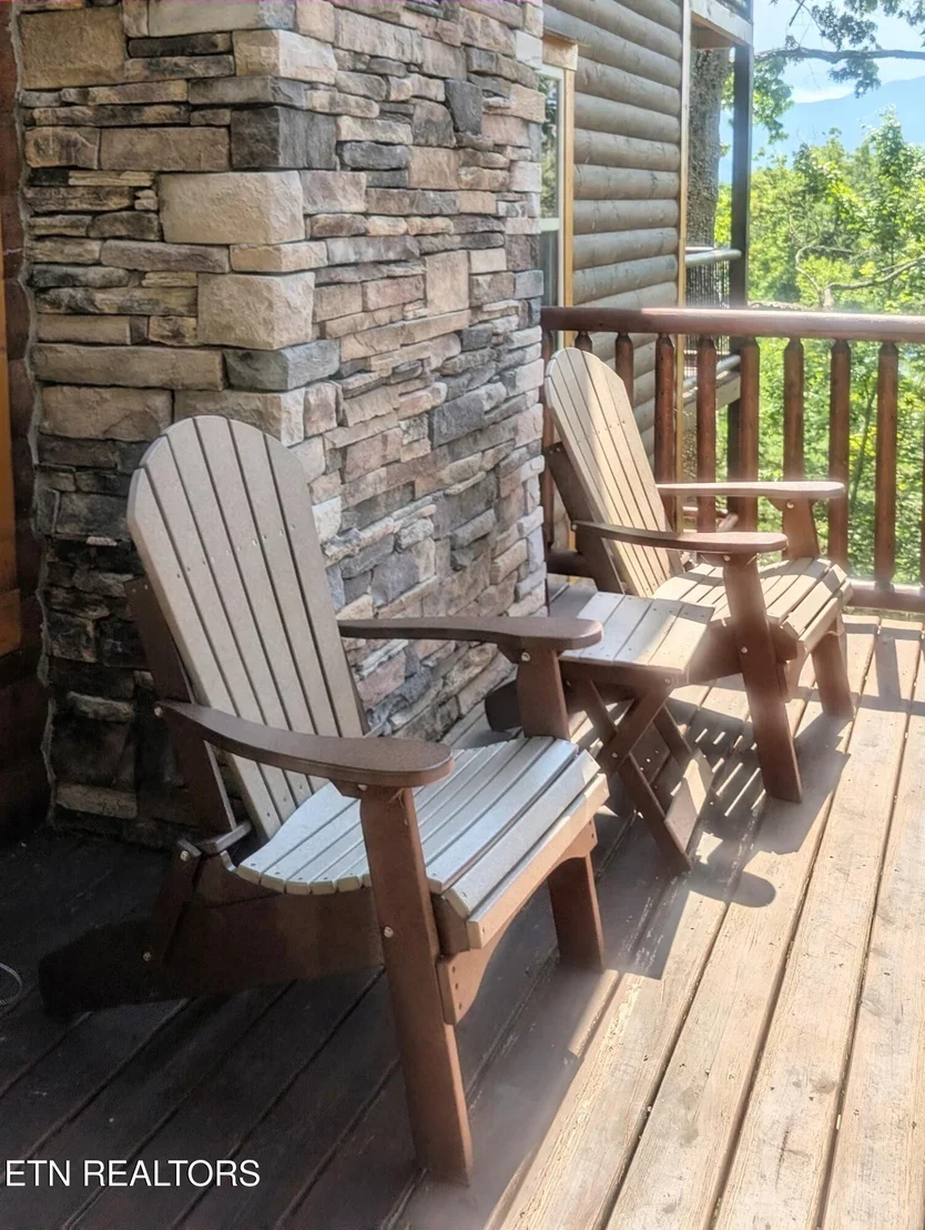 Photo of 2152 E View Drive