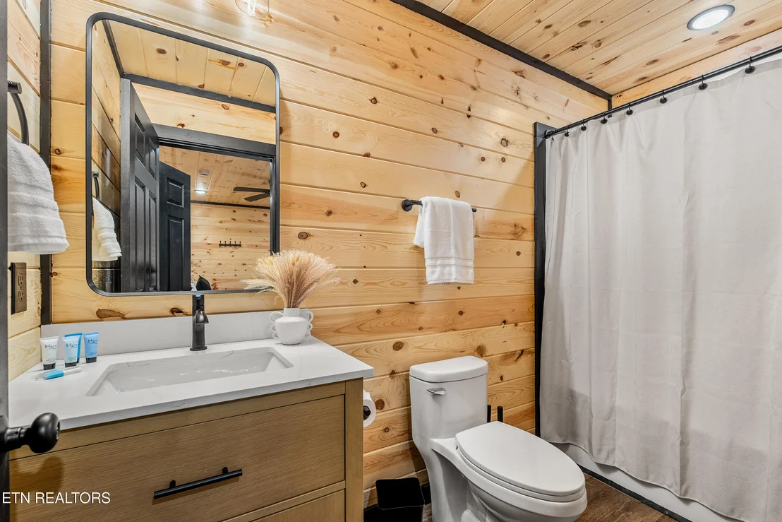 Photo of 2881 Caughron Mountain Rd