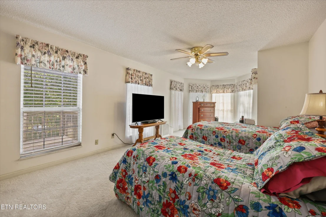 Photo of 2418 Tipton Loop Rd