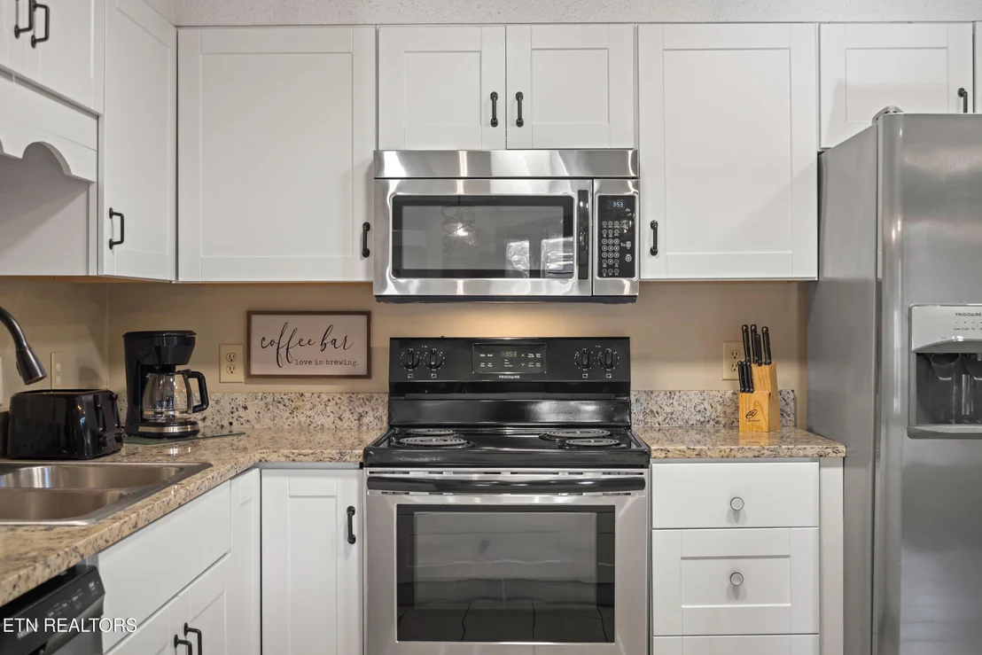 Photo of 1634 Spruce Drive